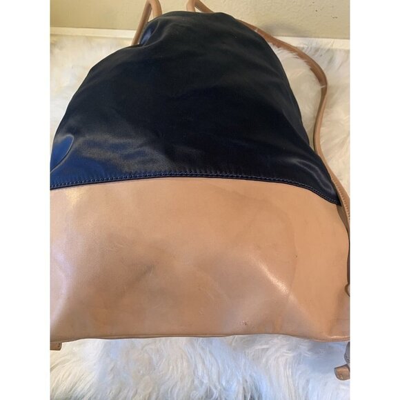 initial THE UNUSUAL EXPERIENCE  backpack nylon leather - Picture 5 of 12